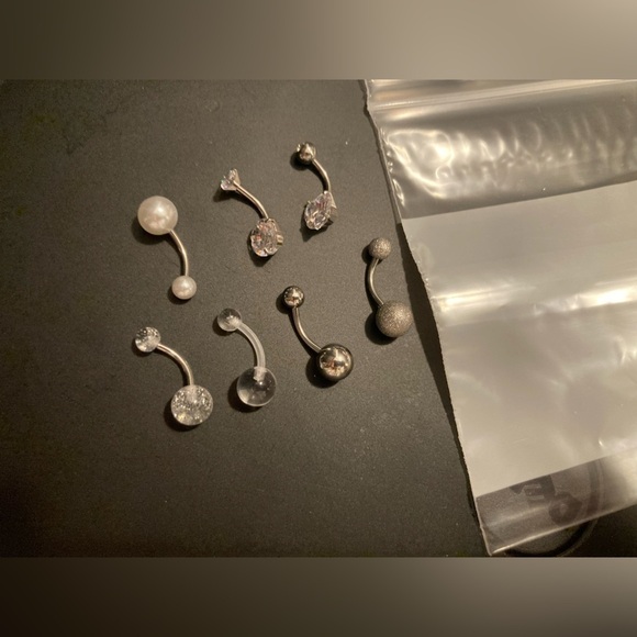 Belly button rings. Set of 7. Brand new in package. See pictures for all detail - Picture 3 of 3